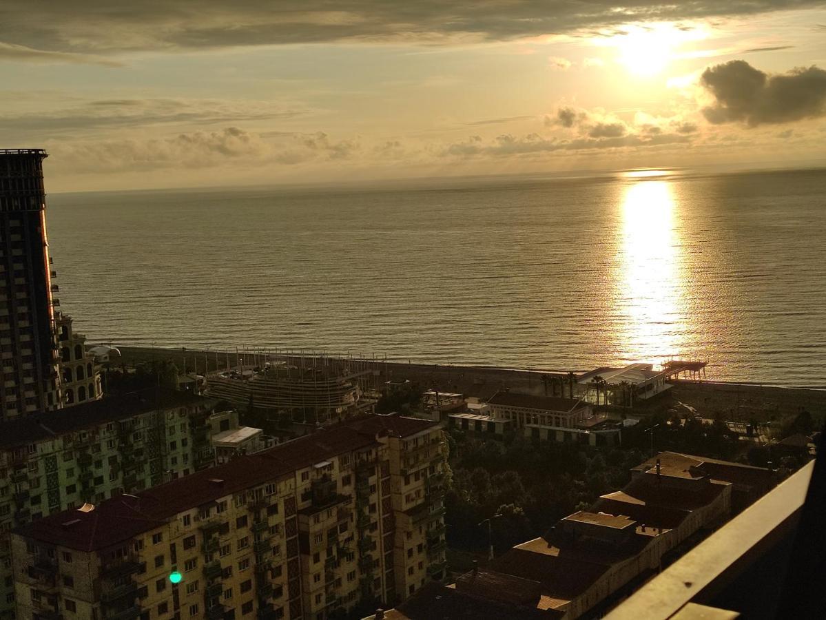 Apartment Studio Batumi Eksteriør billede